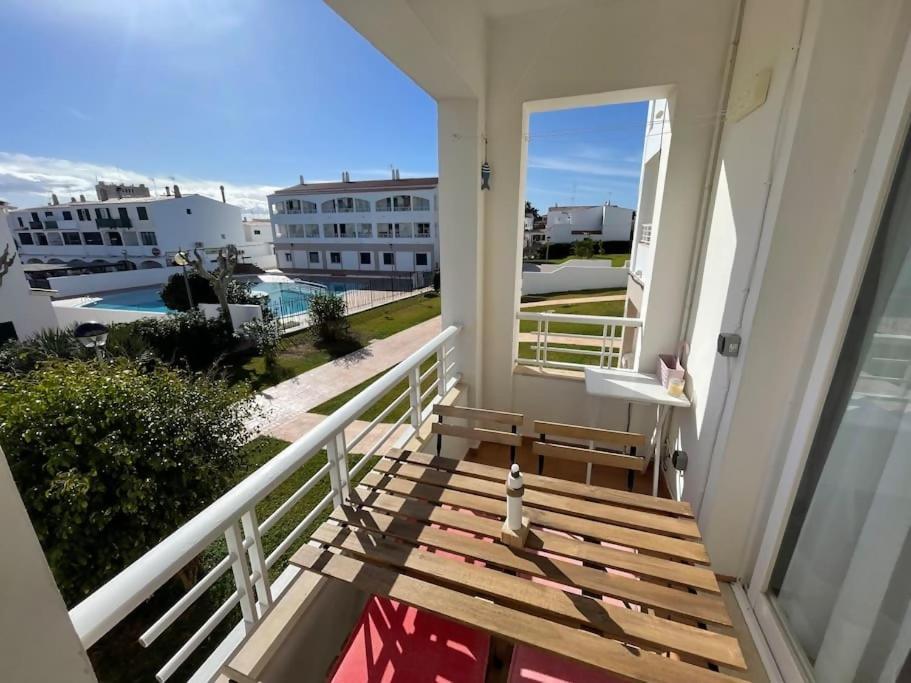 Algaiarens Apto Con Piscina Y Junto A La Playa 卡拉恩·布拉内斯 外观 照片