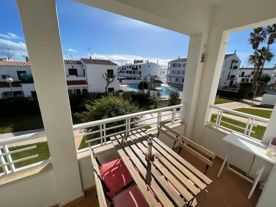 Algaiarens Apto Con Piscina Y Junto A La Playa 卡拉恩·布拉内斯 外观 照片