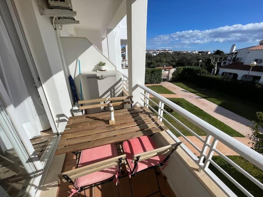 Algaiarens Apto Con Piscina Y Junto A La Playa 卡拉恩·布拉内斯 外观 照片
