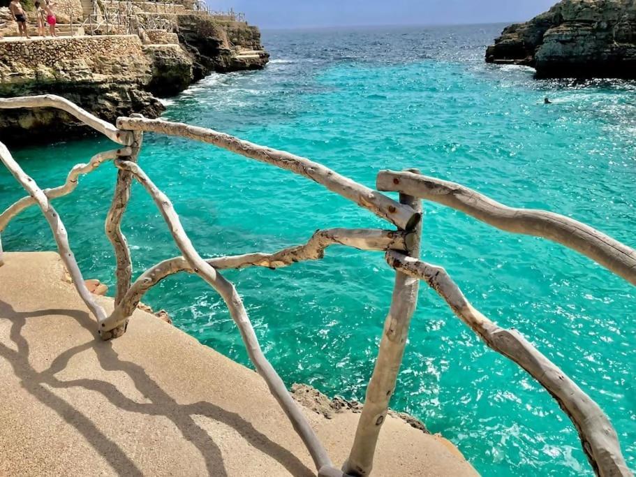 Algaiarens Apto Con Piscina Y Junto A La Playa 卡拉恩·布拉内斯 外观 照片